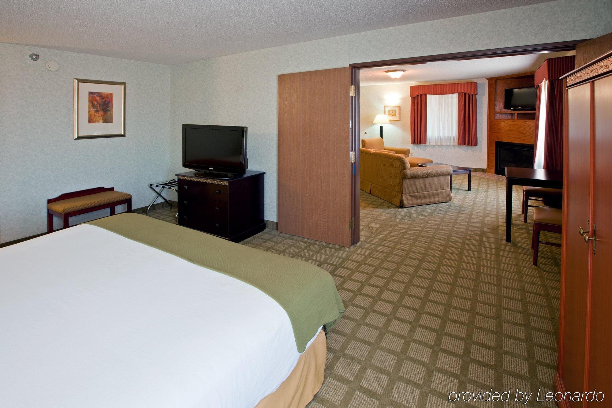 Holiday Inn Express Corydon By Ihg Bilik gambar