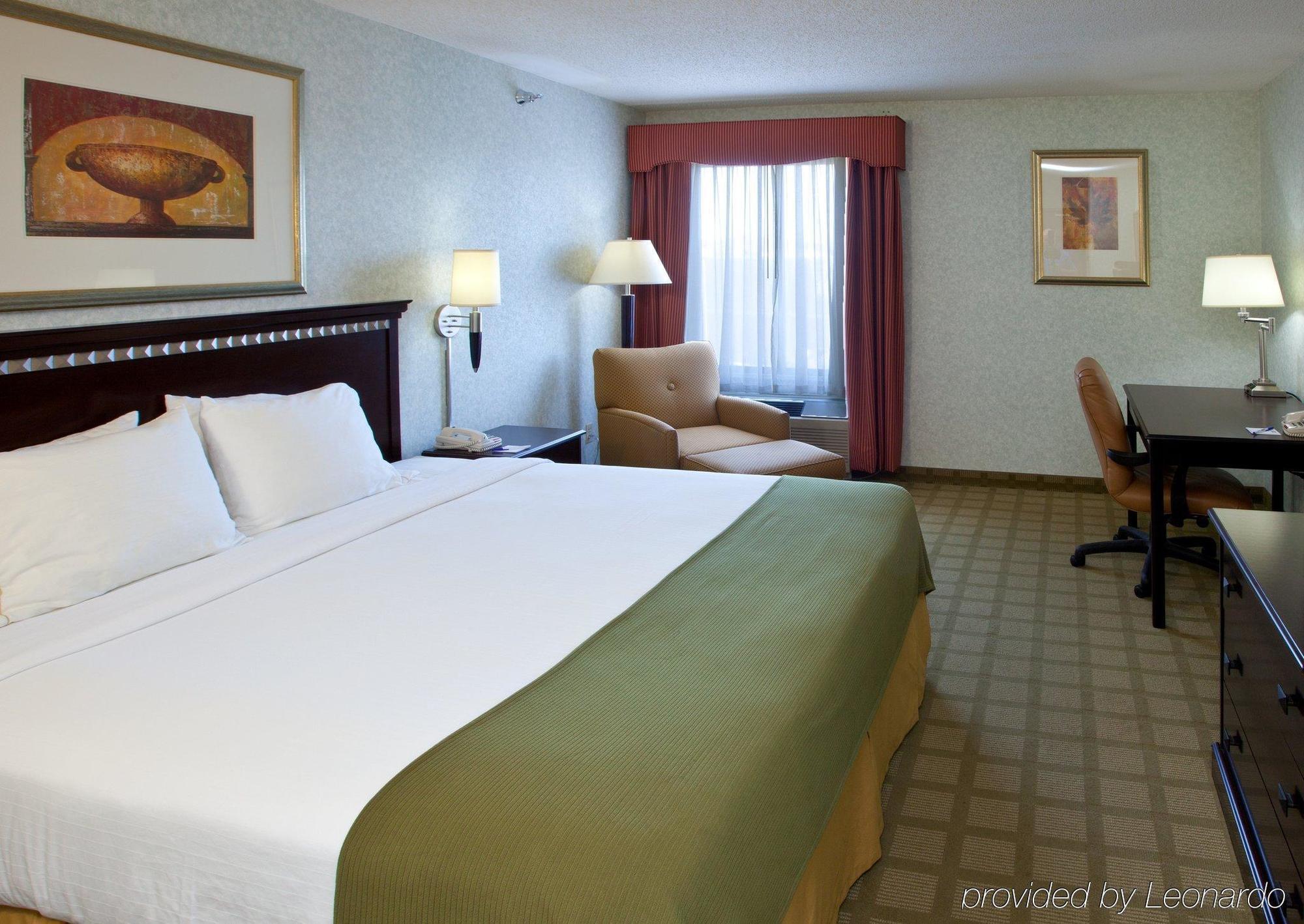 Holiday Inn Express Corydon By Ihg Bilik gambar