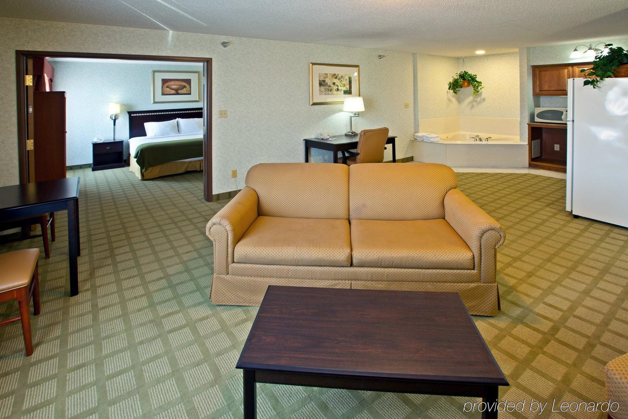 Holiday Inn Express Corydon By Ihg Bilik gambar