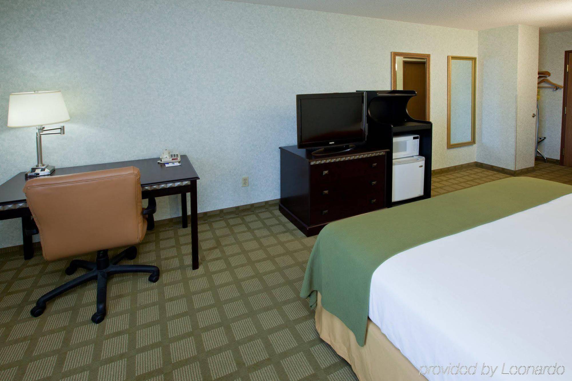 Holiday Inn Express Corydon By Ihg Bilik gambar